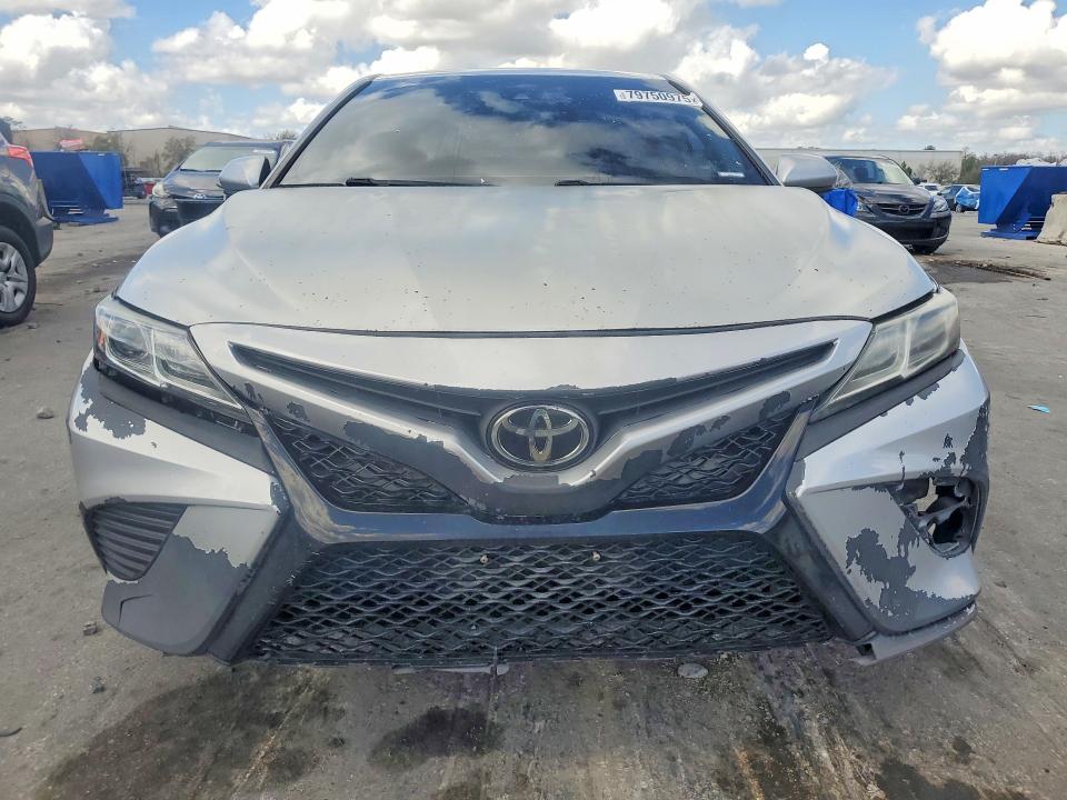 2020 Toyota Camry მანქანა იყიდება აუქციონზე, vin: 4T1G11AK6LU940796, აუქციონის ნომერი: 79750975