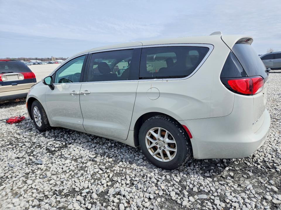 47501206 :رقم المزاد ، 2C4RC1DG0HR577267 vin ، 2017 Chrysler Pacifica مزاد بيع