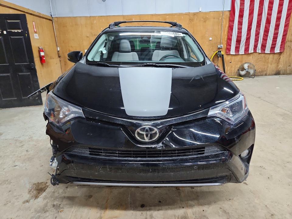 2018 Toyota Rav4 მანქანა იყიდება აუქციონზე, vin: 2T3RFREV3JW804465, აუქციონის ნომერი: 79565685