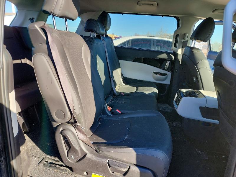 47130736 :رقم المزاد ، KNDNC5H36R6333466 vin ، 2024 Kia Carnival مزاد بيع