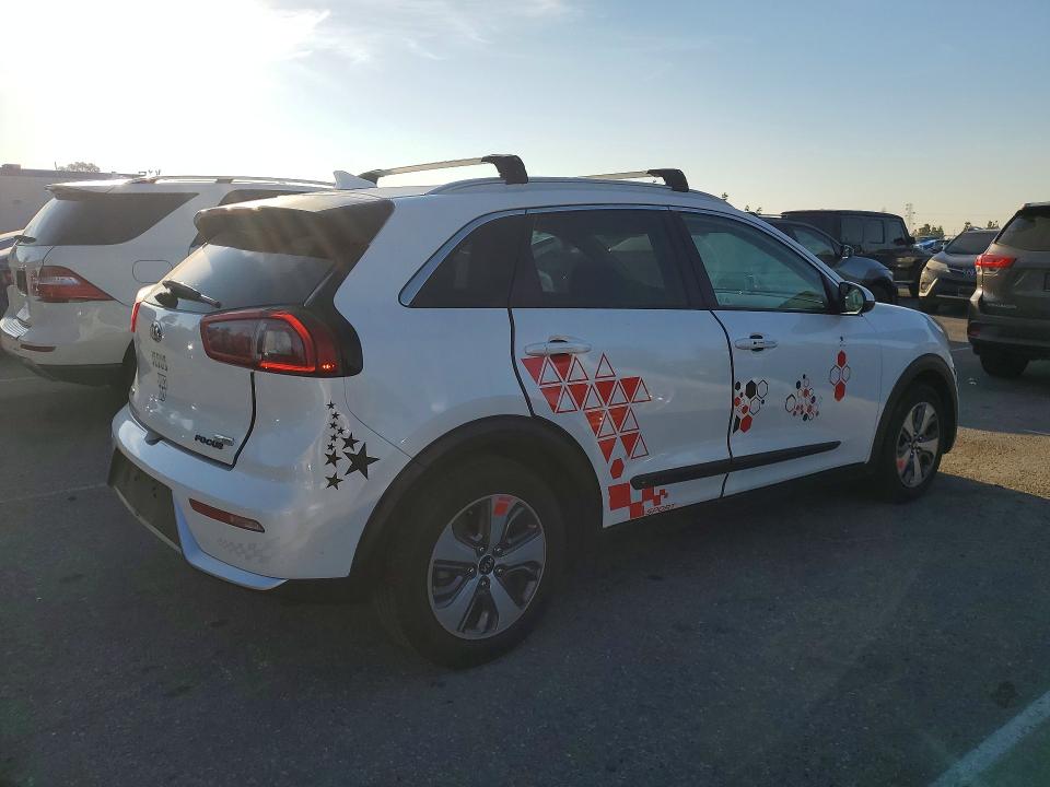 47208856 :رقم المزاد ، KNDCB3LC2K5284266 vin ، 2019 Kia Niro مزاد بيع