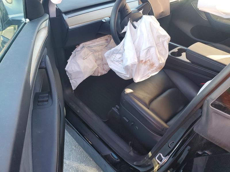 2024 Tesla Model Y მანქანა იყიდება აუქციონზე, vin: 7SAYGDEE5RF003178, აუქციონის ნომერი: 79385015