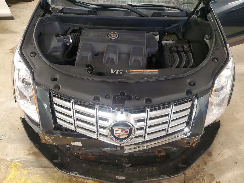 45667456 :رقم المزاد ، 3GYFNBE37ES616041 vin ، 2014 Cadillac Srx مزاد بيع