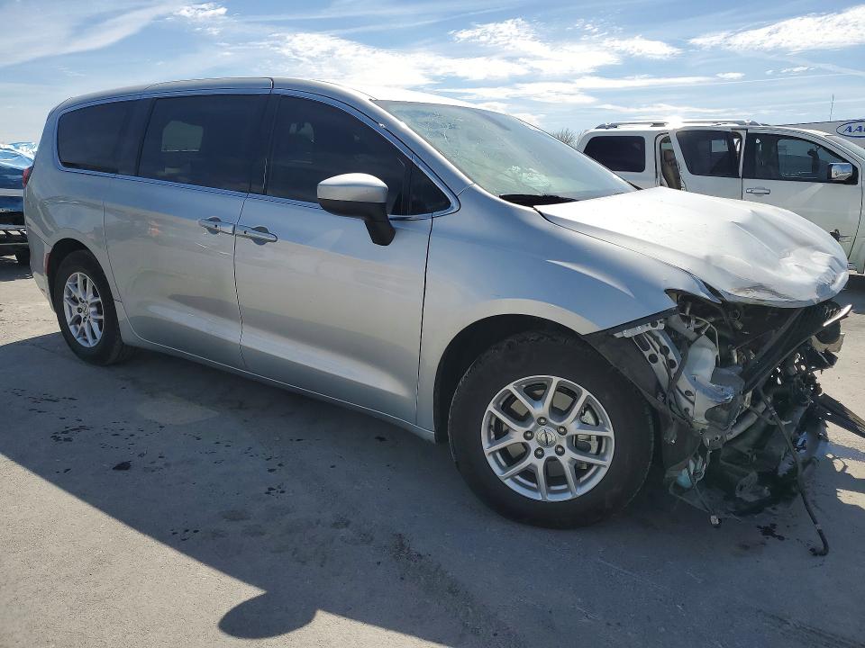 Продаж на аукціоні авто 2022 Chrysler Voyager, vin: 2C4RC1CGXNR229568, номер лоту: 47230826