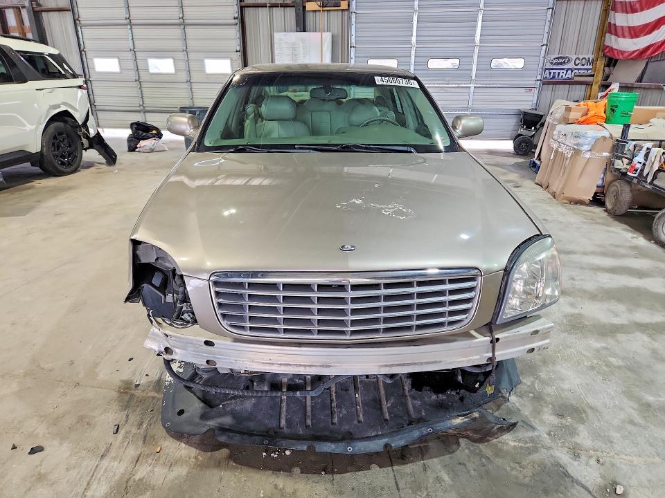45660736 :رقم المزاد ، 1G6KD54Y84U100987 vin ، 2004 Cadillac Deville مزاد بيع