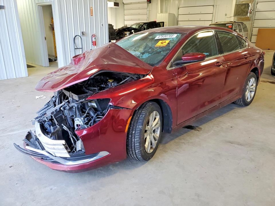 47630766 :رقم المزاد ، 1C3CCCAB6FN574592 vin ، 2015 Chrysler 200 مزاد بيع
