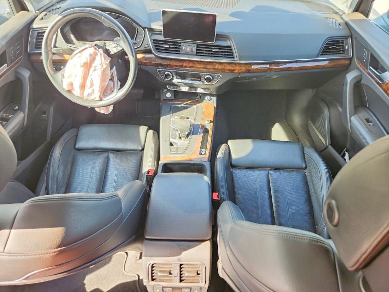 47280036 :رقم المزاد ، WA1CNBFY6J2127083 vin ، 2018 Audi Q5 مزاد بيع