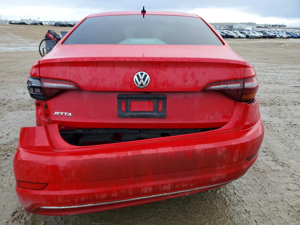 46156006 :رقم المزاد ، 3VWN57BUXKM077830 vin ، 2019 Volkswagen Jetta مزاد بيع