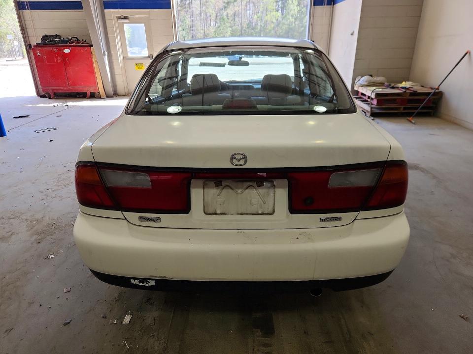 48416036 :رقم المزاد ، JM1BC1411W0232494 vin ، 1998 Mazda Protege مزاد بيع