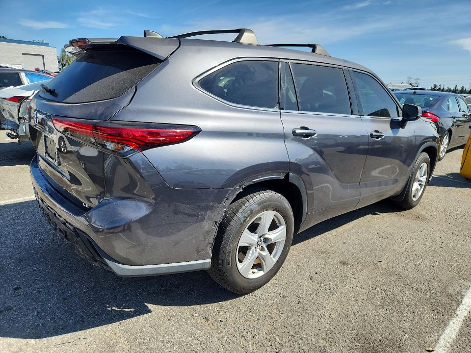 2022 Toyota Highlander მანქანა იყიდება აუქციონზე, vin: 5TDZZRAH3NS560959, აუქციონის ნომერი: 46353866