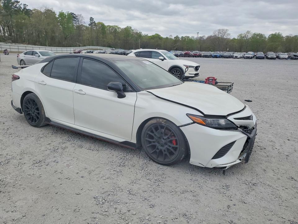 48125626 :رقم المزاد ، 4T1KZ1AK7MU058590 vin ، 2021 Toyota Camry مزاد بيع