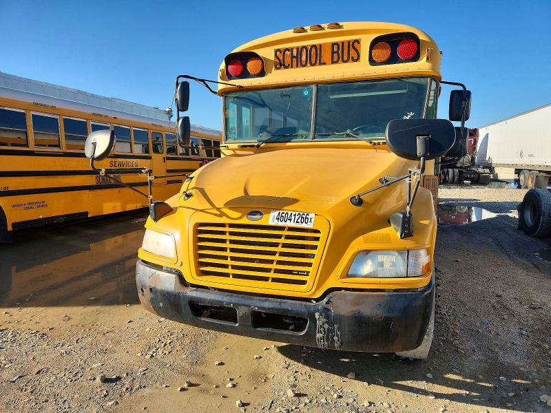 46041266 :رقم المزاد ، 1BAKGCPA3CF287981 vin ، 2012 Blue Bird School Bus / Transit Bus مزاد بيع