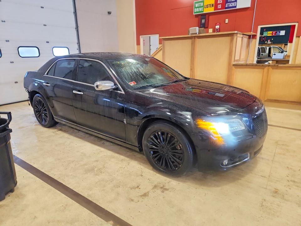 Продажа на аукционе авто 2012 Chrysler 300, vin: 2C3CCAHG2CH185037, номер лота: 46141976