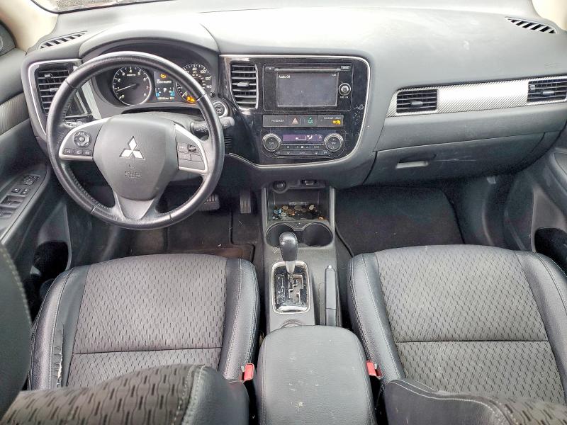 2015 Mitsubishi Outlander მანქანა იყიდება აუქციონზე, vin: JA4AZ3A31FZ007266, აუქციონის ნომერი: 79691835