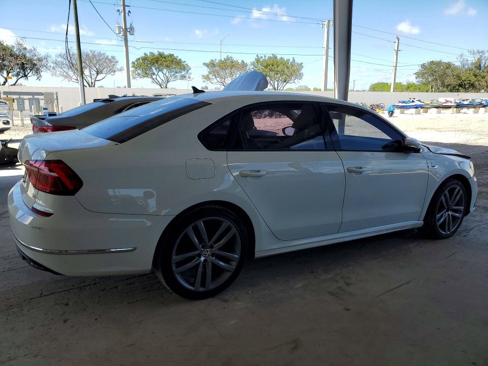 Aukcja sprzedaży 2018 Volkswagen Passat, vin: 1VWAA7A38JC021498, numer aukcji: 42000696