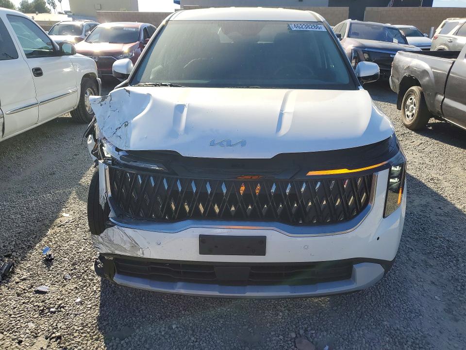 Продаж на аукціоні авто 2025 Kia Carnival, vin: KNDNB5K3XS6519061, номер лоту: 46238286