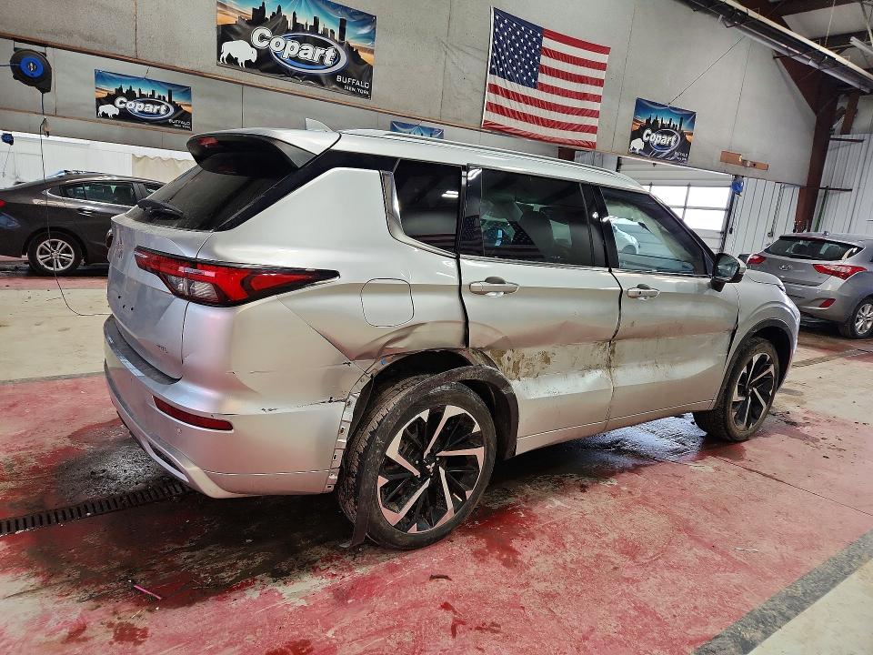 2023 Mitsubishi Outlander მანქანა იყიდება აუქციონზე, vin: JA4J3VA82PZ020313, აუქციონის ნომერი: 46685306