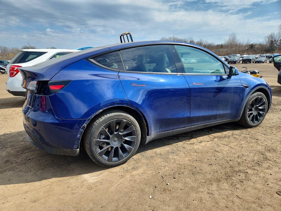 2020 Tesla Model Y მანქანა იყიდება აუქციონზე, vin: 5YJYGDEE9LF042795, აუქციონის ნომერი: 41964016