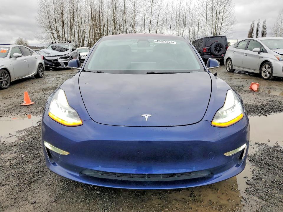 Продажа на аукционе авто 2018 Tesla Model 3, vin: 5YJ3E1EA6JF019614, номер лота: 45862596