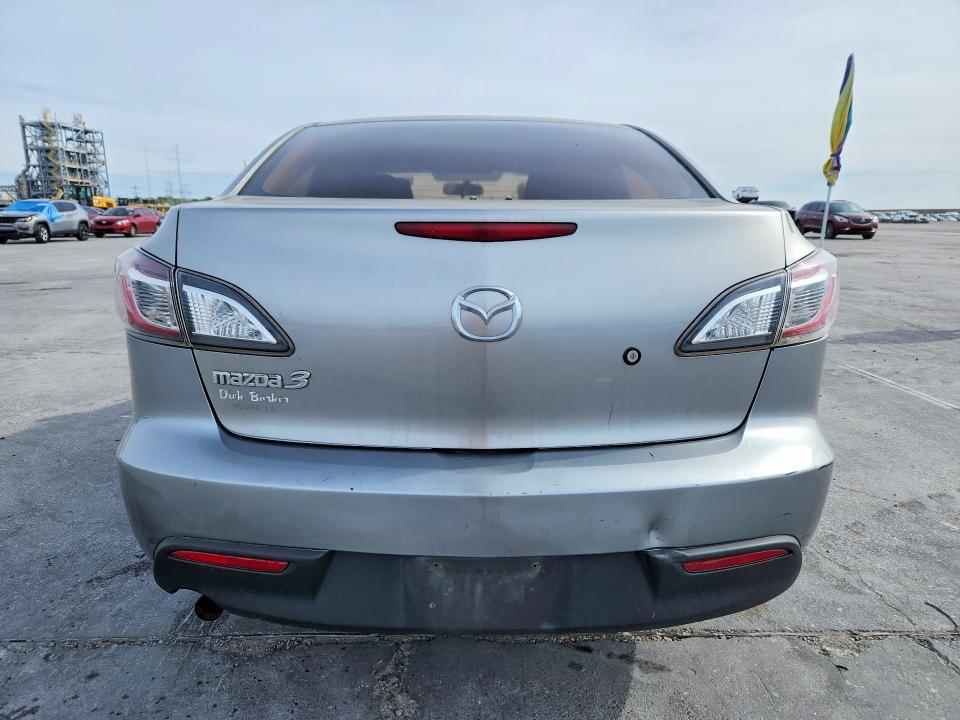 2011 Mazda 3 მანქანა იყიდება აუქციონზე, vin: JM1BL1UF7B1367284, აუქციონის ნომერი: 46625866