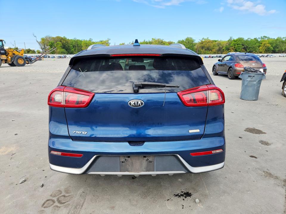 46750906 :رقم المزاد ، KNDCB3LC1J5108548 vin ، 2018 Kia Niro مزاد بيع
