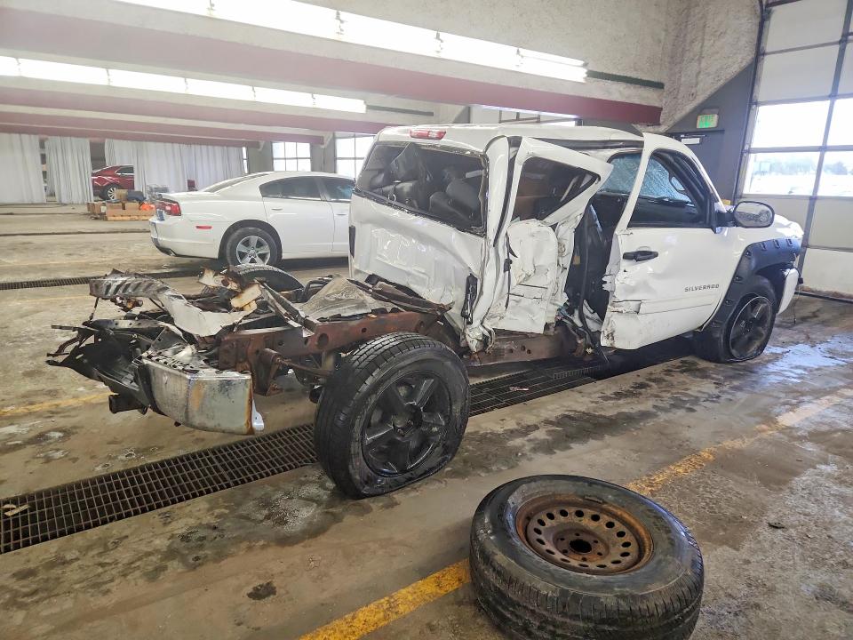 Продаж на аукціоні авто 2011 Chevrolet Silverado, vin: 3GCPKSE33BG217273, номер лоту: 79550635