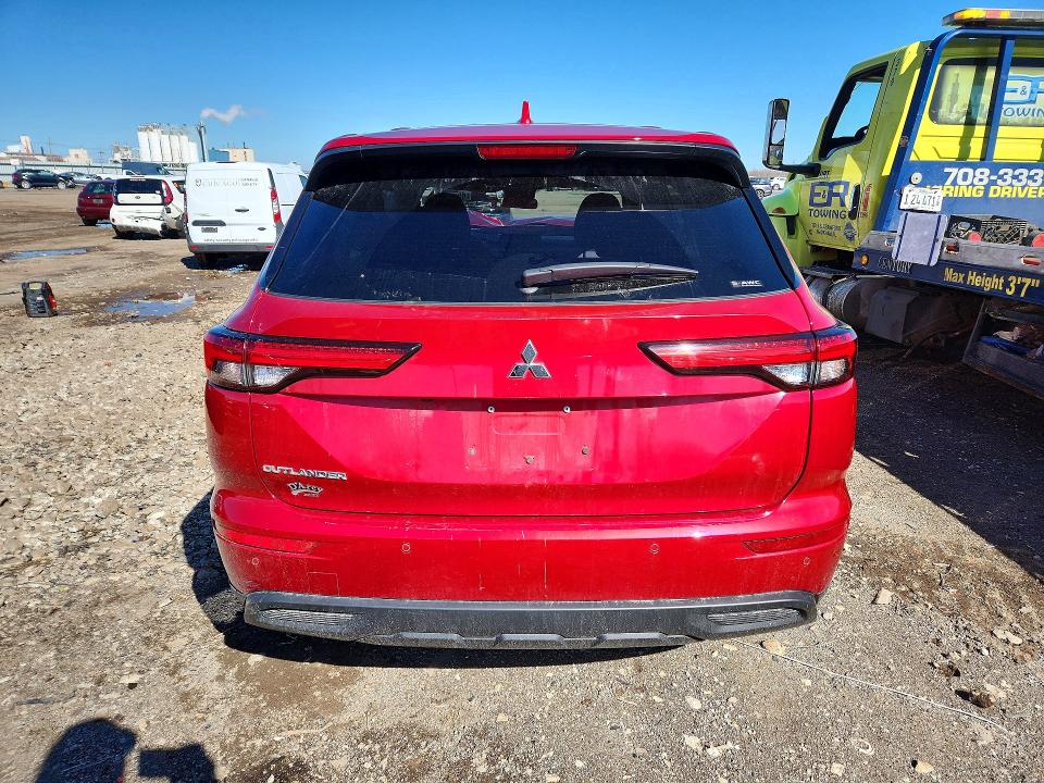 2024 Mitsubishi Outlander მანქანა იყიდება აუქციონზე, vin: JA4J4UA81RZ028073, აუქციონის ნომერი: 45511946
