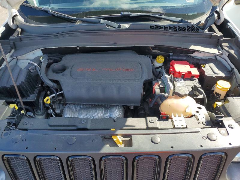 47214556 :رقم المزاد ، ZACCJABB4JPH91112 vin ، 2018 Jeep Renegade مزاد بيع