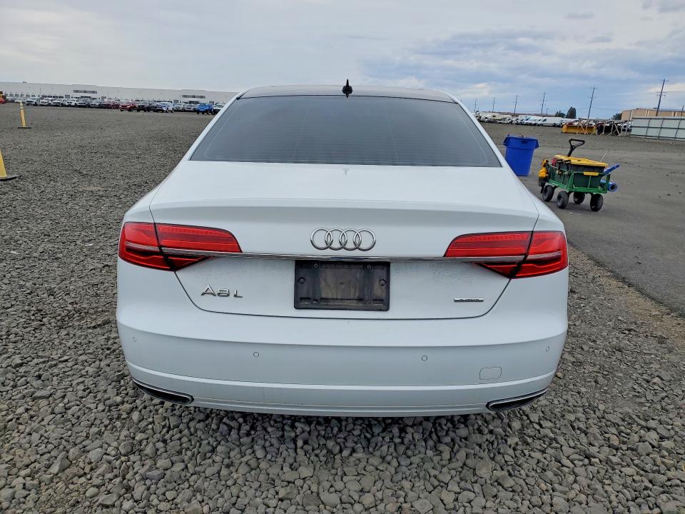 Продажа на аукционе авто 2017 Audi A8, vin: WAU44AFD9HN015209, номер лота: 46871146