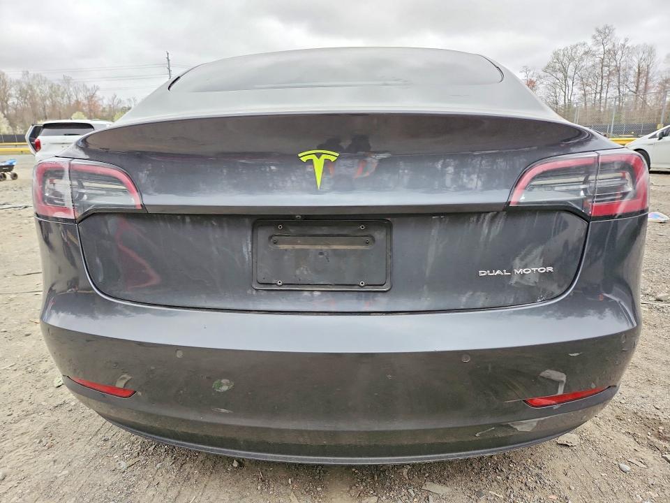 Продаж на аукціоні авто 2022 Tesla Model 3, vin: 5YJ3E1EB1NF192388, номер лоту: 47694396