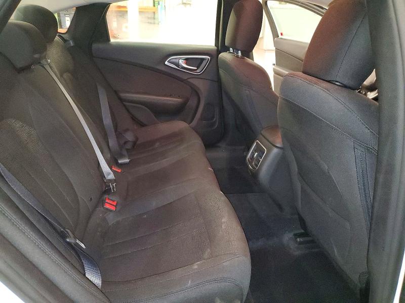 Продаж на аукціоні авто 2016 Chrysler 200, vin: 1C3CCCAB0GN116709, номер лоту: 47287026