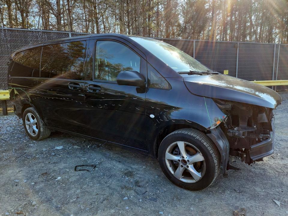 46218726 :رقم المزاد ، WD4PG2EE7J3365744 vin ، 2018 Mercedes-benz Metris مزاد بيع