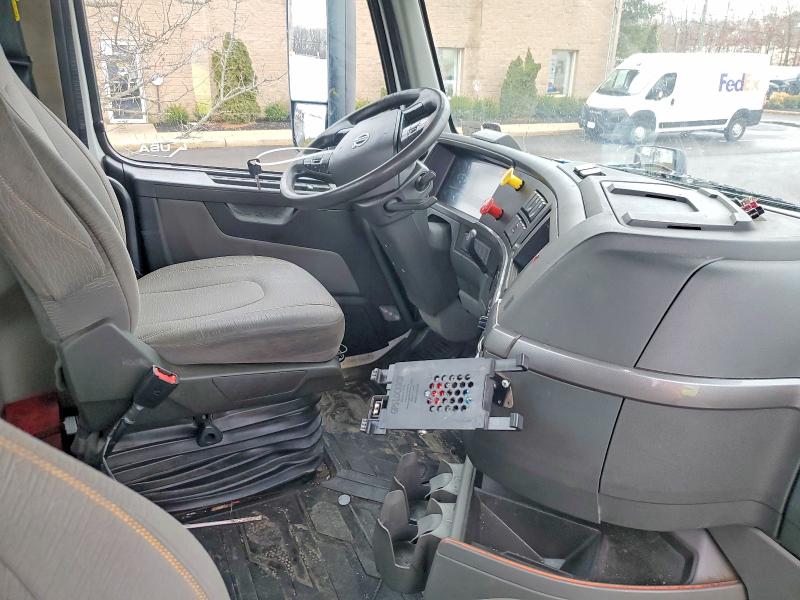 2019 Volvo Vnr მანქანა იყიდება აუქციონზე, vin: 4V4W19DF4KN217894, აუქციონის ნომერი: 79579445