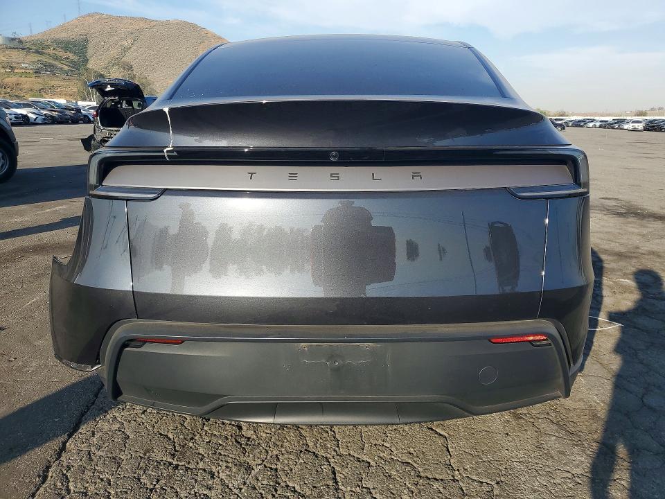 2026 Tesla Model Y მანქანა იყიდება აუქციონზე, vin: 7SAYGDED8TF375113, აუქციონის ნომერი: 47041266