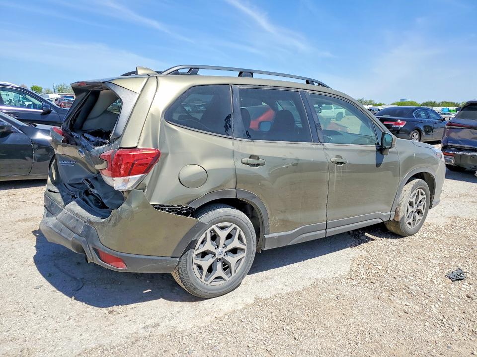 46442966 :رقم المزاد ، JF2SKAEC1PH444383 vin ، 2023 Subaru Forester مزاد بيع
