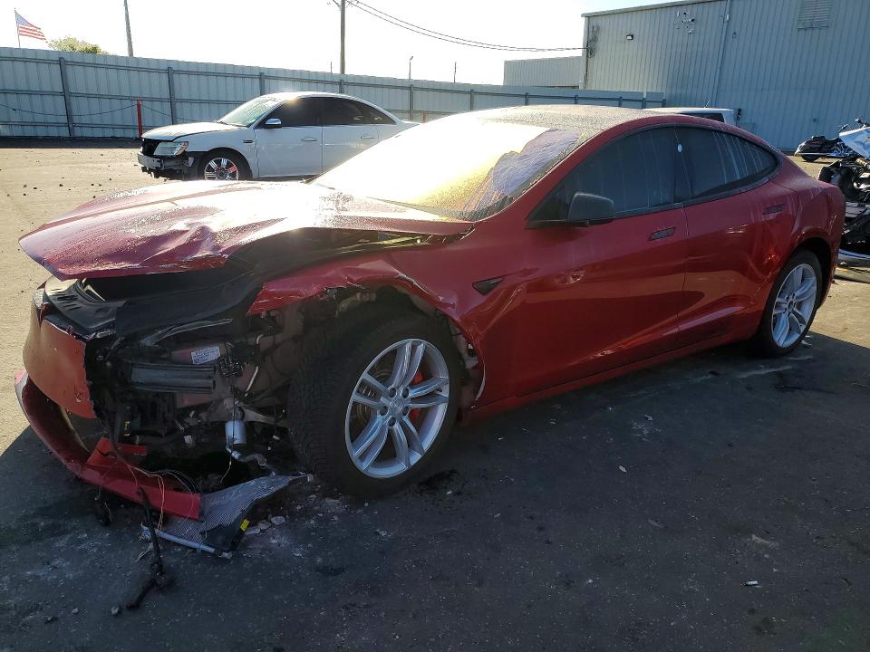 Продажа на аукционе авто 2017 Tesla Model S, vin: 5YJSA1E20HF208740, номер лота: 46015516