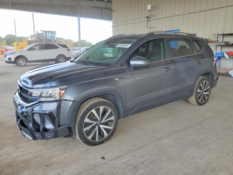48290446 :رقم المزاد ، 3VVEX7B23PM341071 vin ، 2023 Volkswagen Taos مزاد بيع