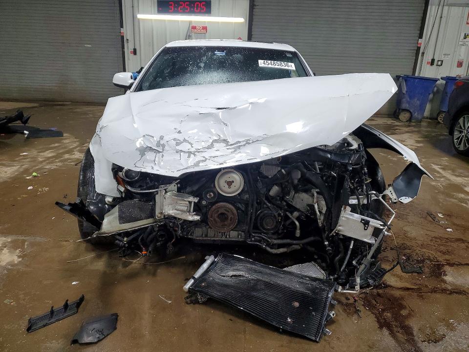 45485836 :رقم المزاد ، WAUKGAFL8GA006335 vin ، 2016 Audi S4 مزاد بيع
