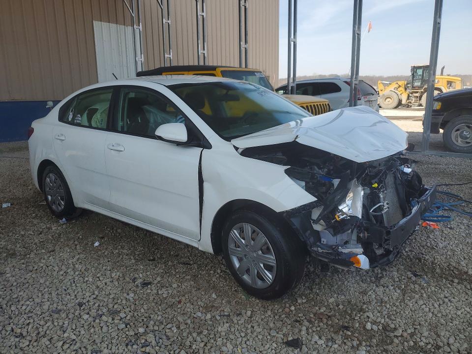 2021 Kia Rio მანქანა იყიდება აუქციონზე, vin: 3KPA24AD0ME381238, აუქციონის ნომერი: 76660615