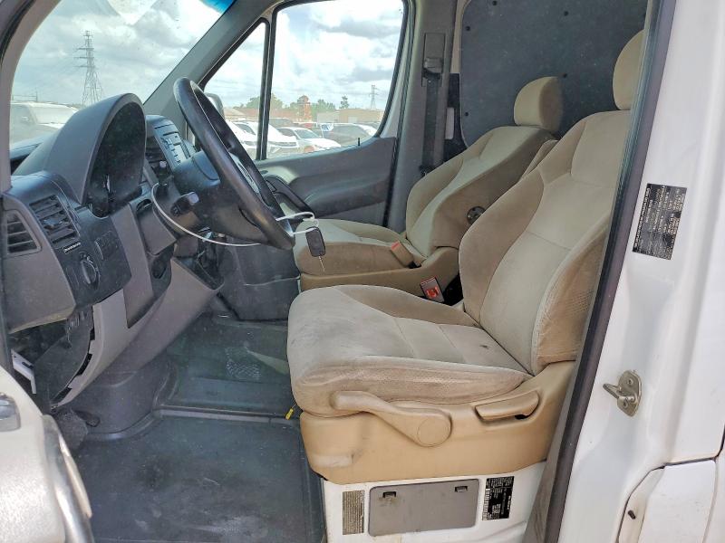 Продаж на аукціоні авто 2014 Mercedes Benz Sprinter, vin: WD3PF4CC8E5910588, номер лоту: 48437036
