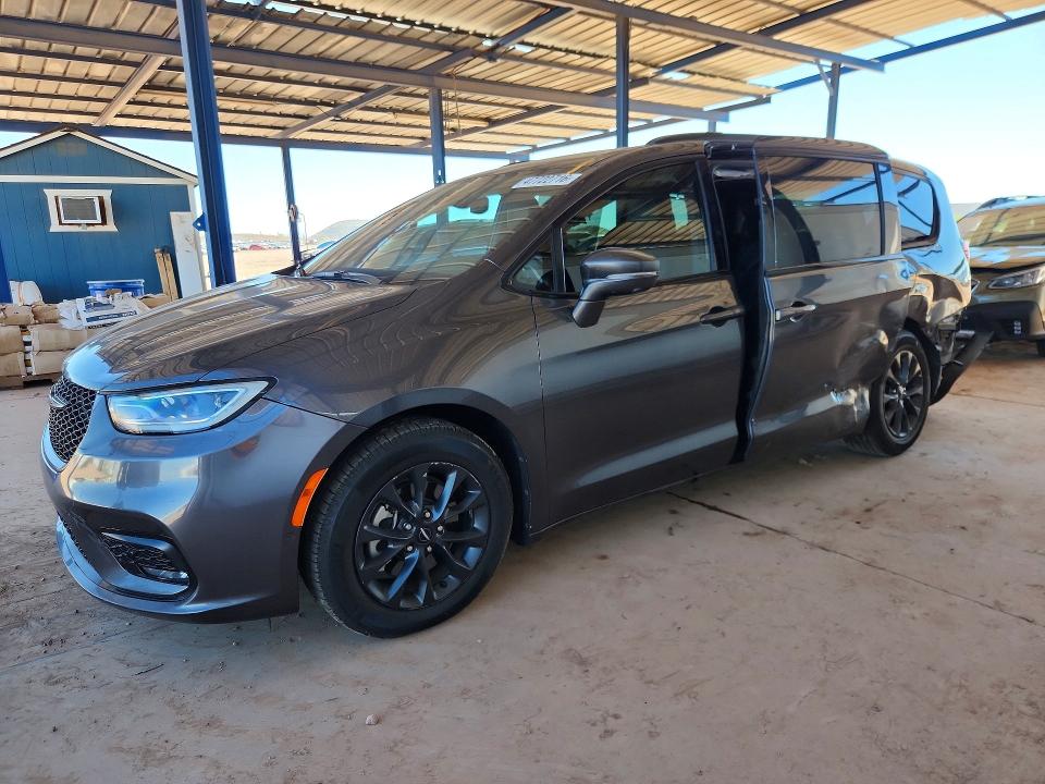 47722716 :رقم المزاد ، 2C4RC1BGXMR593098 vin ، 2021 Chrysler Pacifica مزاد بيع