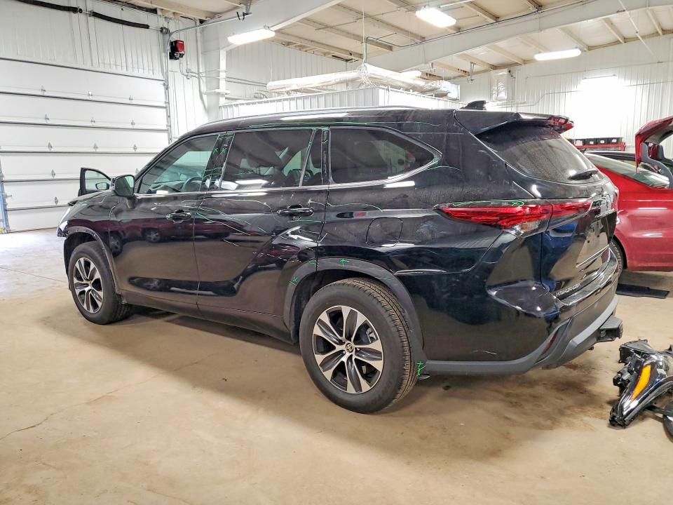 Продаж на аукціоні авто 2021 Toyota Highlander, vin: 5TDHZRBH1MS540783, номер лоту: 41767466