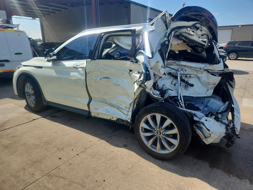 47272506 :رقم المزاد ، 3PCAJ5M37LF113081 vin ، 2020 Infiniti Qx50 مزاد بيع