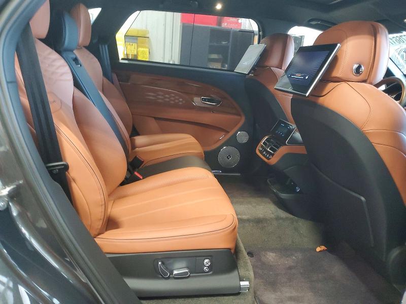 46766176 :رقم المزاد ، SJAHT2ZV0PC020005 vin ، 2023 Bentley Bentayga مزاد بيع