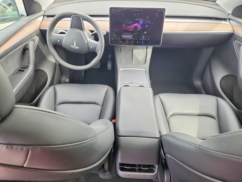 79467245 :رقم المزاد ، 7SAYGDED5SF298652 vin ، 2025 Tesla Model Y مزاد بيع