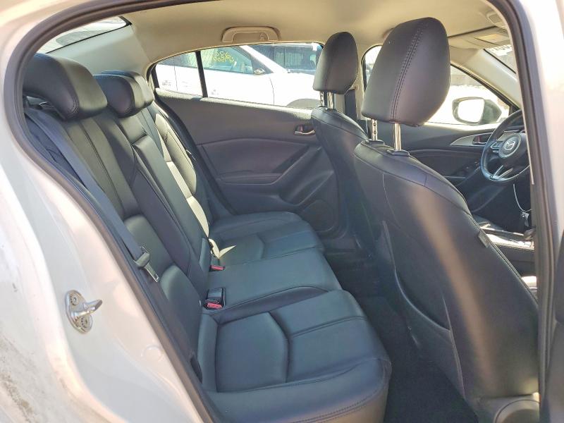 Aukcja sprzedaży 2018 Mazda 3, vin: 3MZBN1V31JM264701, numer aukcji: 48095236