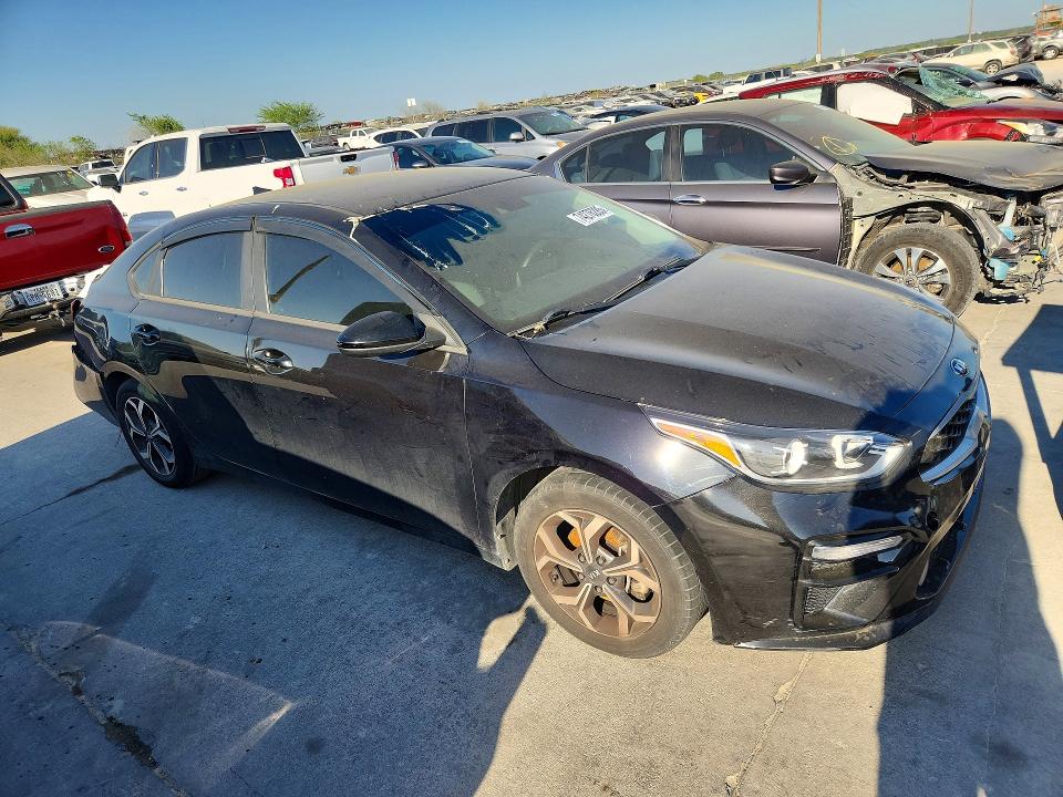 2019 Kia Forte მანქანა იყიდება აუქციონზე, vin: 3KPF24AD7KE050739, აუქციონის ნომერი: 74276285