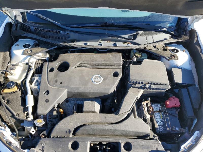 2015 Nissan Altima მანქანა იყიდება აუქციონზე, vin: 1N4AL3AP2FC253018, აუქციონის ნომერი: 46005336