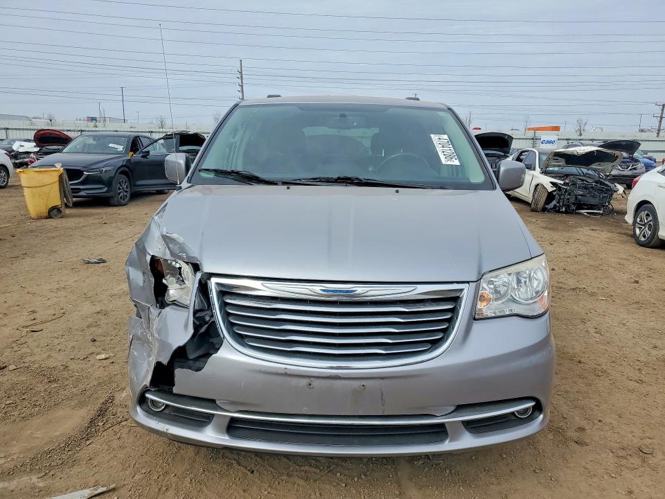 47041286 :رقم المزاد ، 2C4RC1BG3DR722797 vin ، 2013 Chrysler Town & Country مزاد بيع