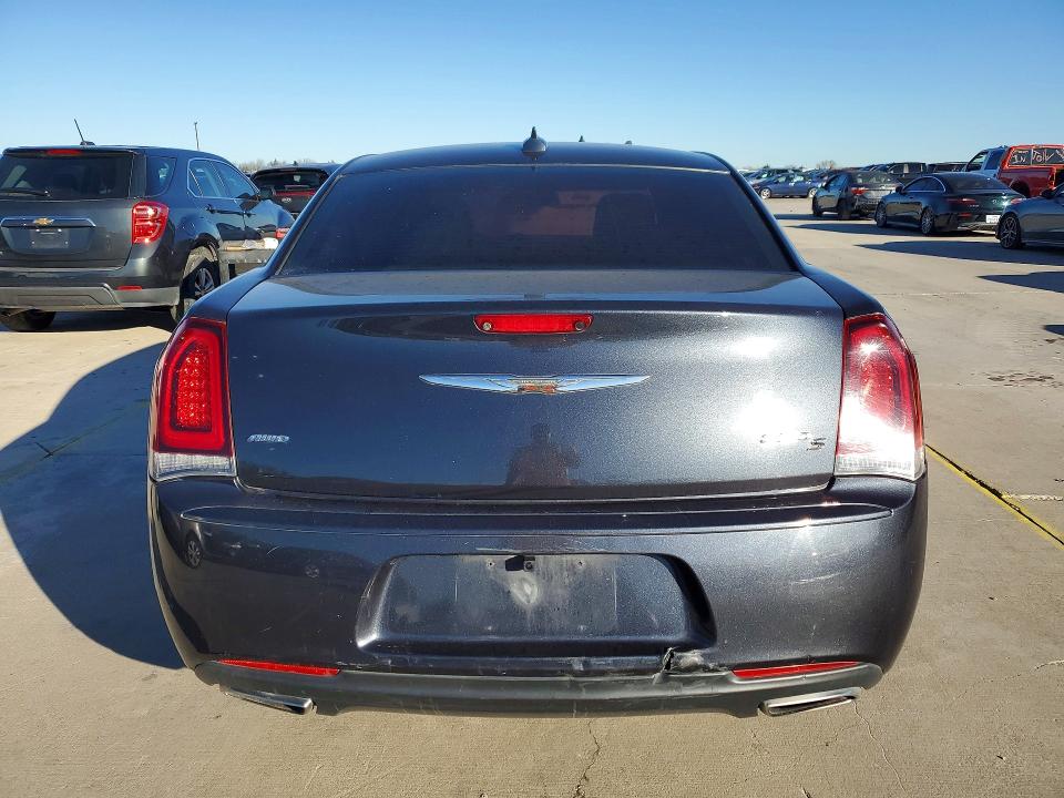 Auction sale of the 2019 Chrysler 300, vin: 2C3CCAGG6KH689932, lot number: 45609366